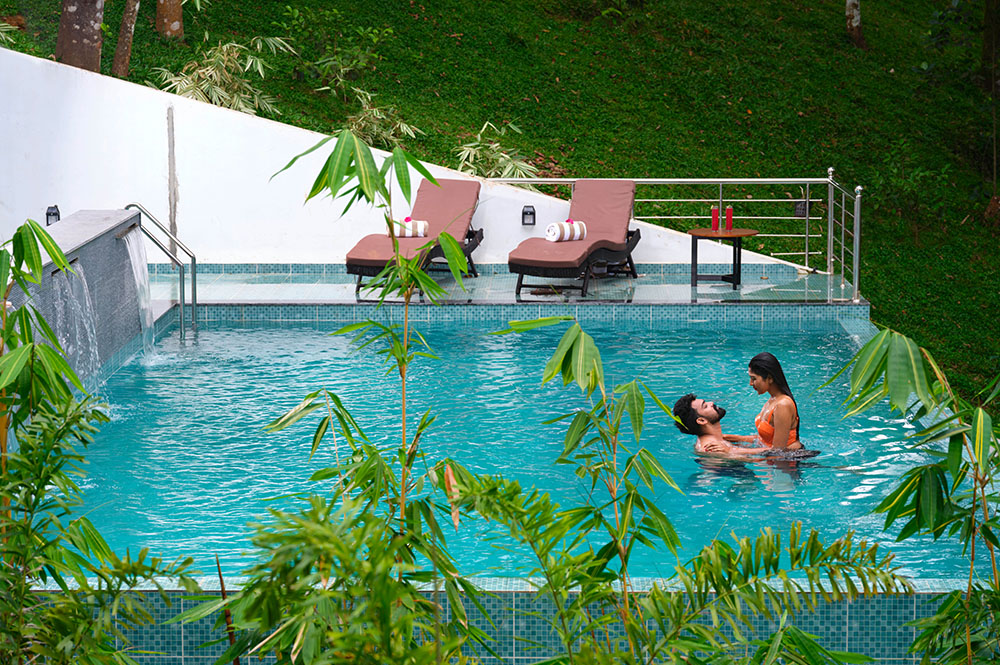 Experience Luxury and Serenity: Discover the Finest Jacuzzi Villas in Munnar