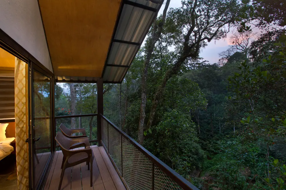 Munnar – 2N /Thekkady – 1N (3 Nights/ 4 Days)